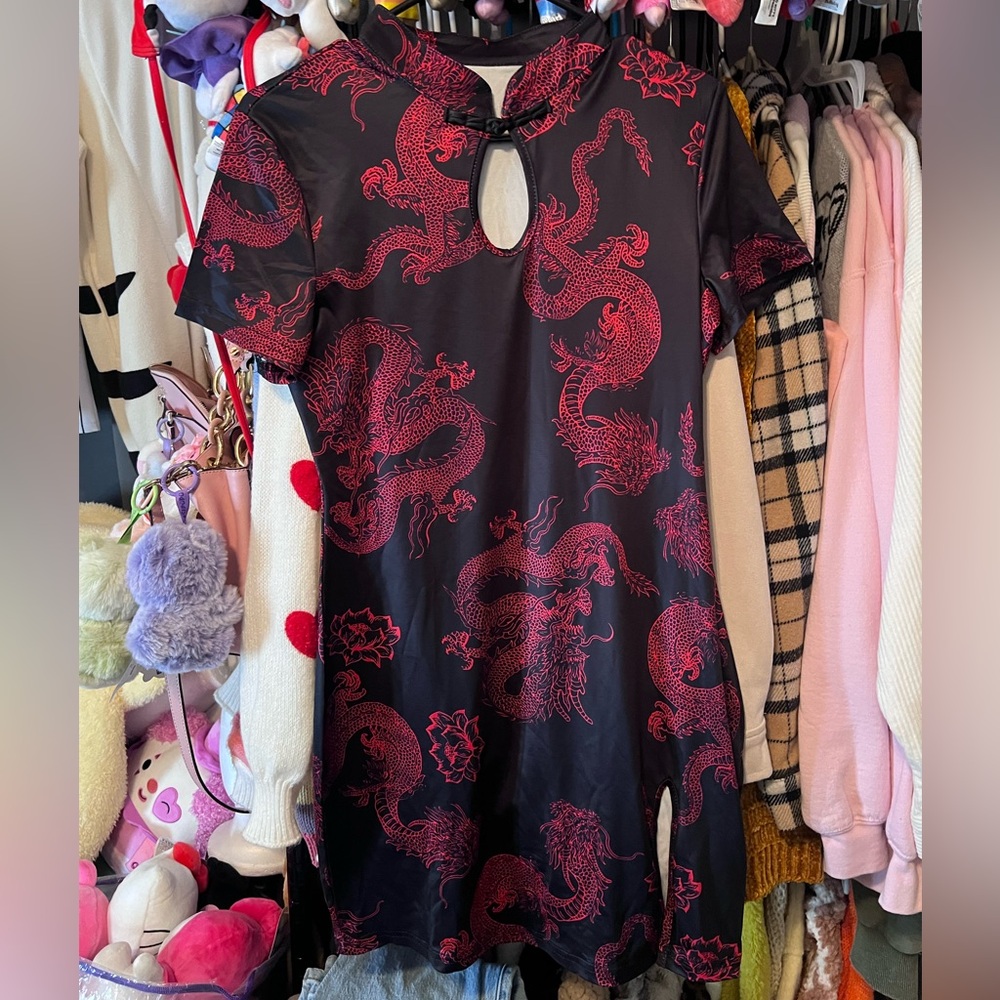 Shein Red and Black Dragon Bodycon Dress
